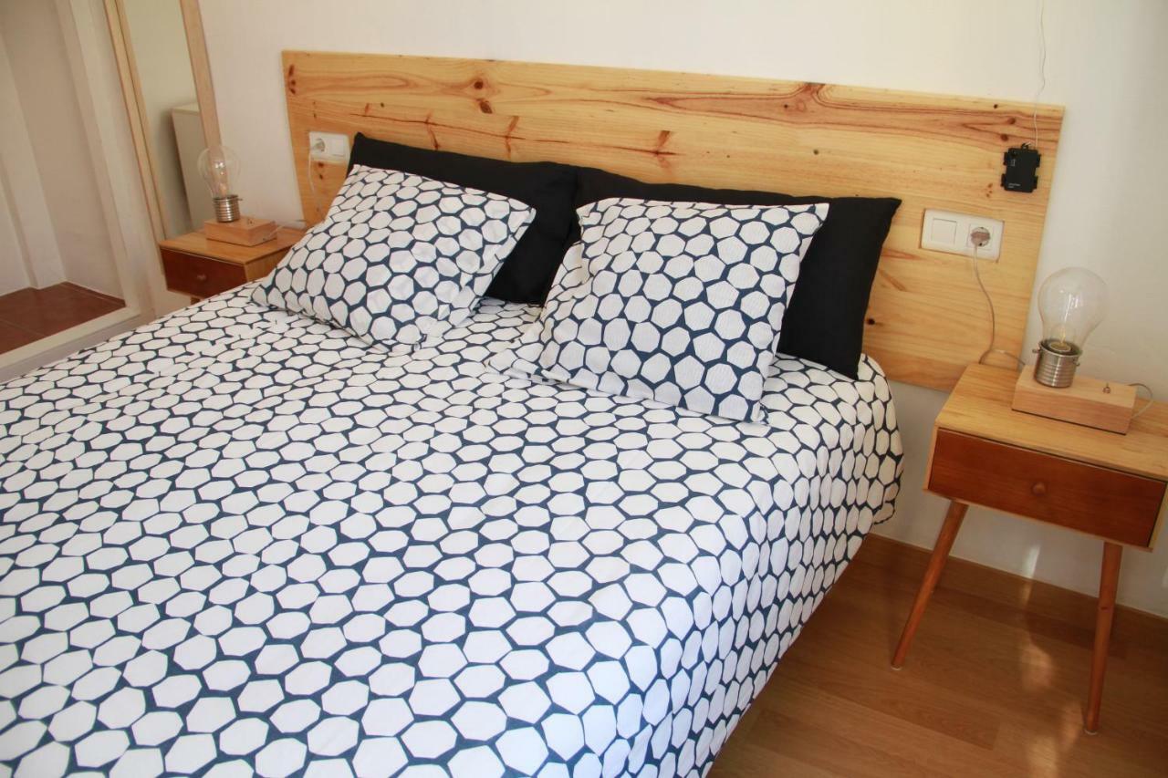 מאלגה Cozy & Bright Apartment מראה חיצוני תמונה
